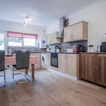 Glenvale - 2 Bedroom Apartment - Saundersfoot Esterno foto